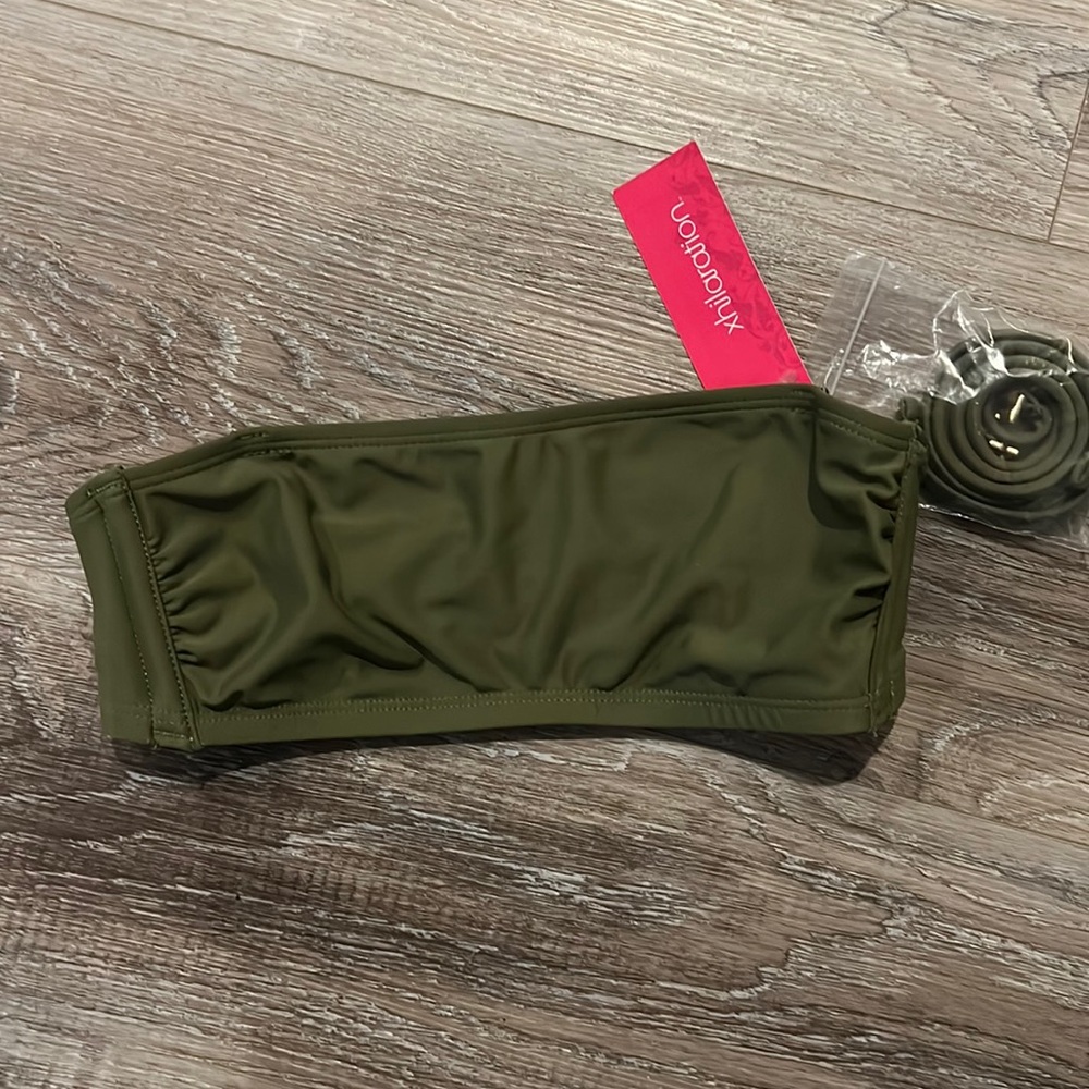 Xhilaration Bikini Top BNWT